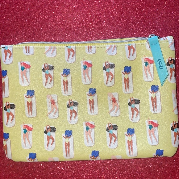 3/$10 Ipsy Glam Bag New Unused June 2020 Summer Beach Towel Bathing Suit Print - Picture 1 of 4